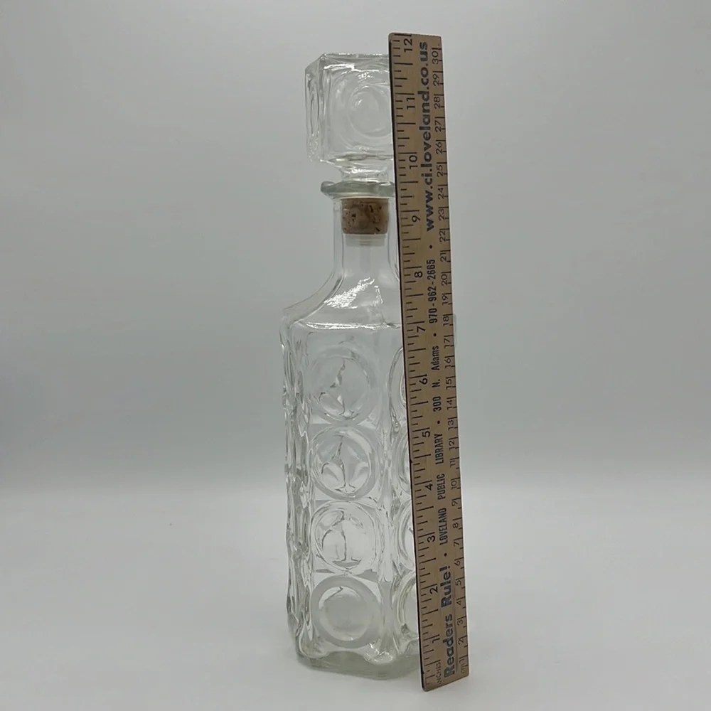 CIRCLE CLEAR CUT GLASS DECANTER VINTAGE with CORK SQUARE TOP